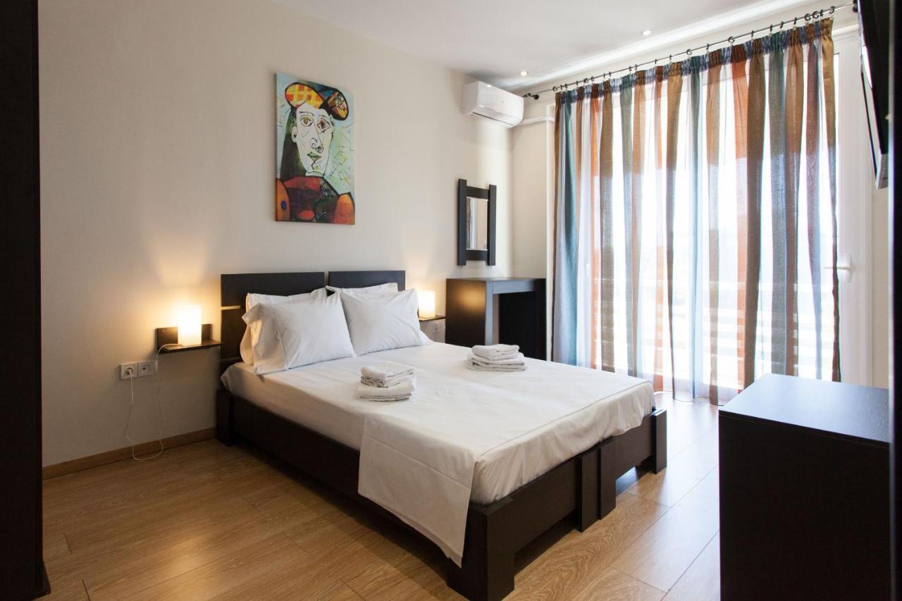 Modern Apt In Glyfada A Breath Away From The Sea - The View Athena Bagian luar foto