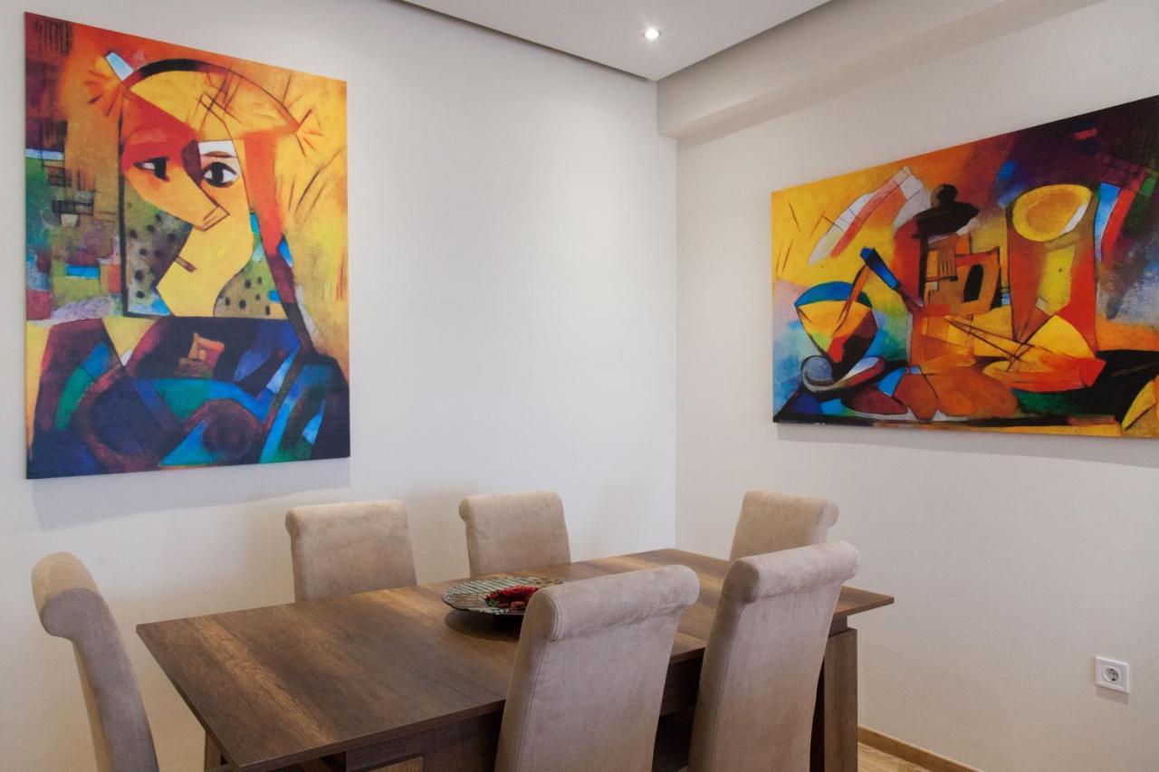 Modern Apt In Glyfada A Breath Away From The Sea - The View Athena Bagian luar foto