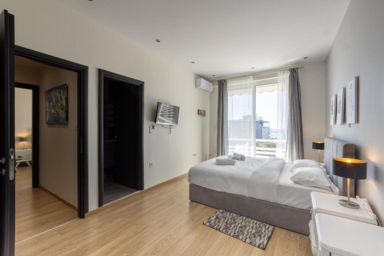 Modern Apt In Glyfada A Breath Away From The Sea - The View Athena Bagian luar foto
